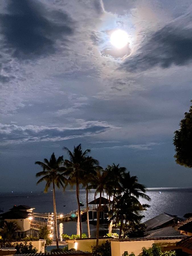 The Pier Phu Quoc Resort Bagian luar foto