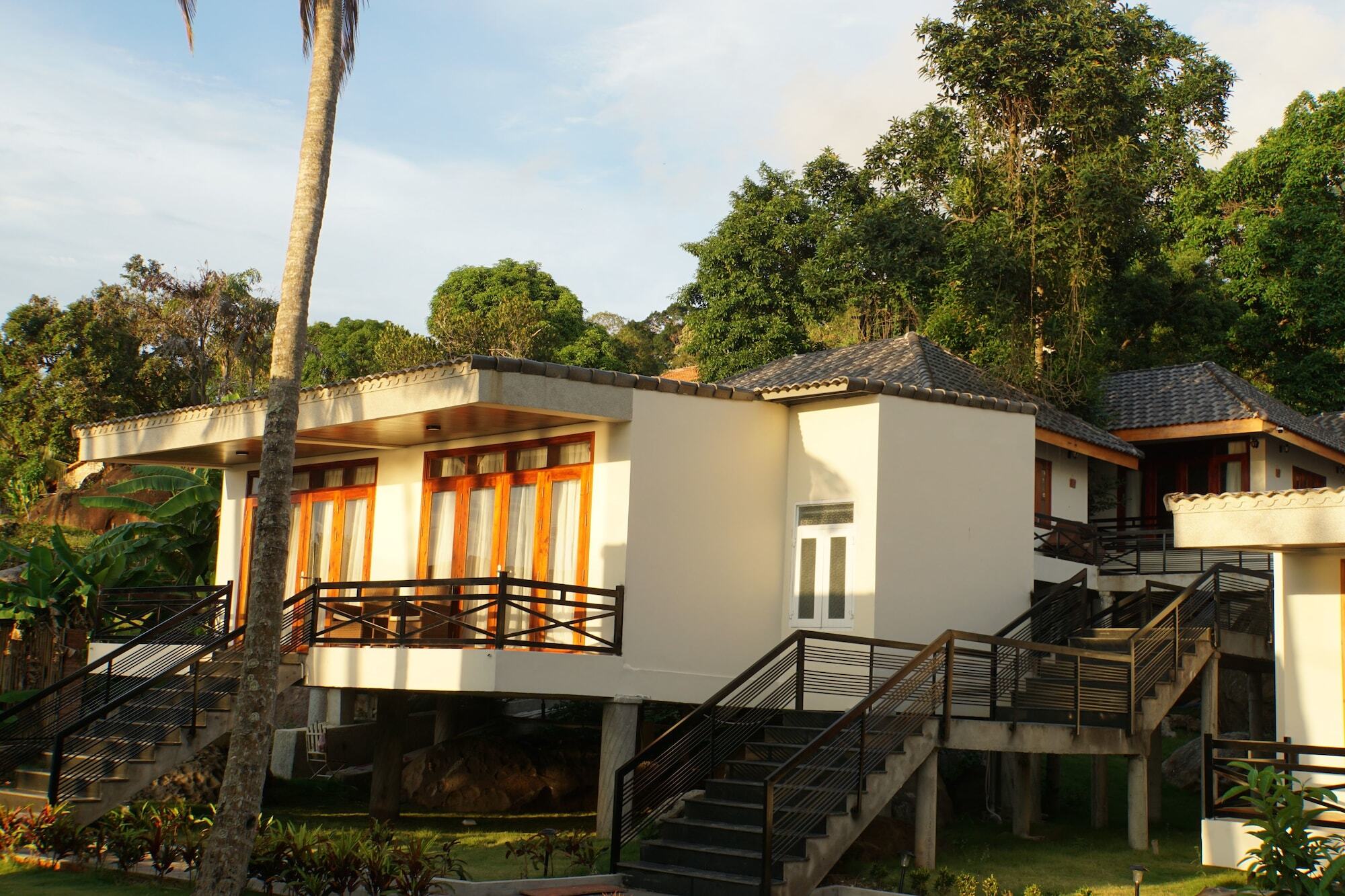 The Pier Phu Quoc Resort Bagian luar foto