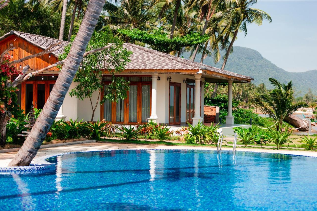 The Pier Phu Quoc Resort Bagian luar foto