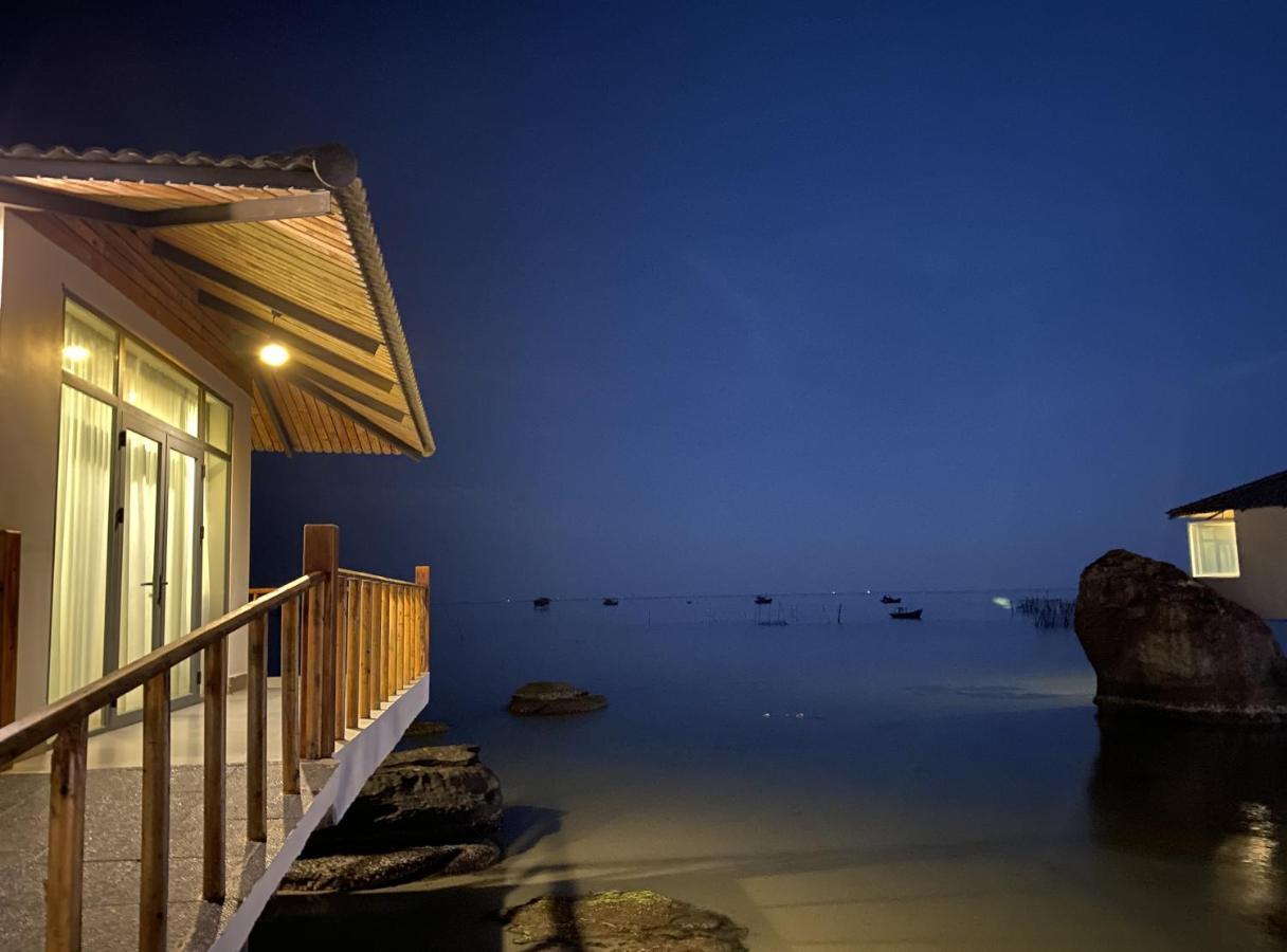 The Pier Phu Quoc Resort Bagian luar foto